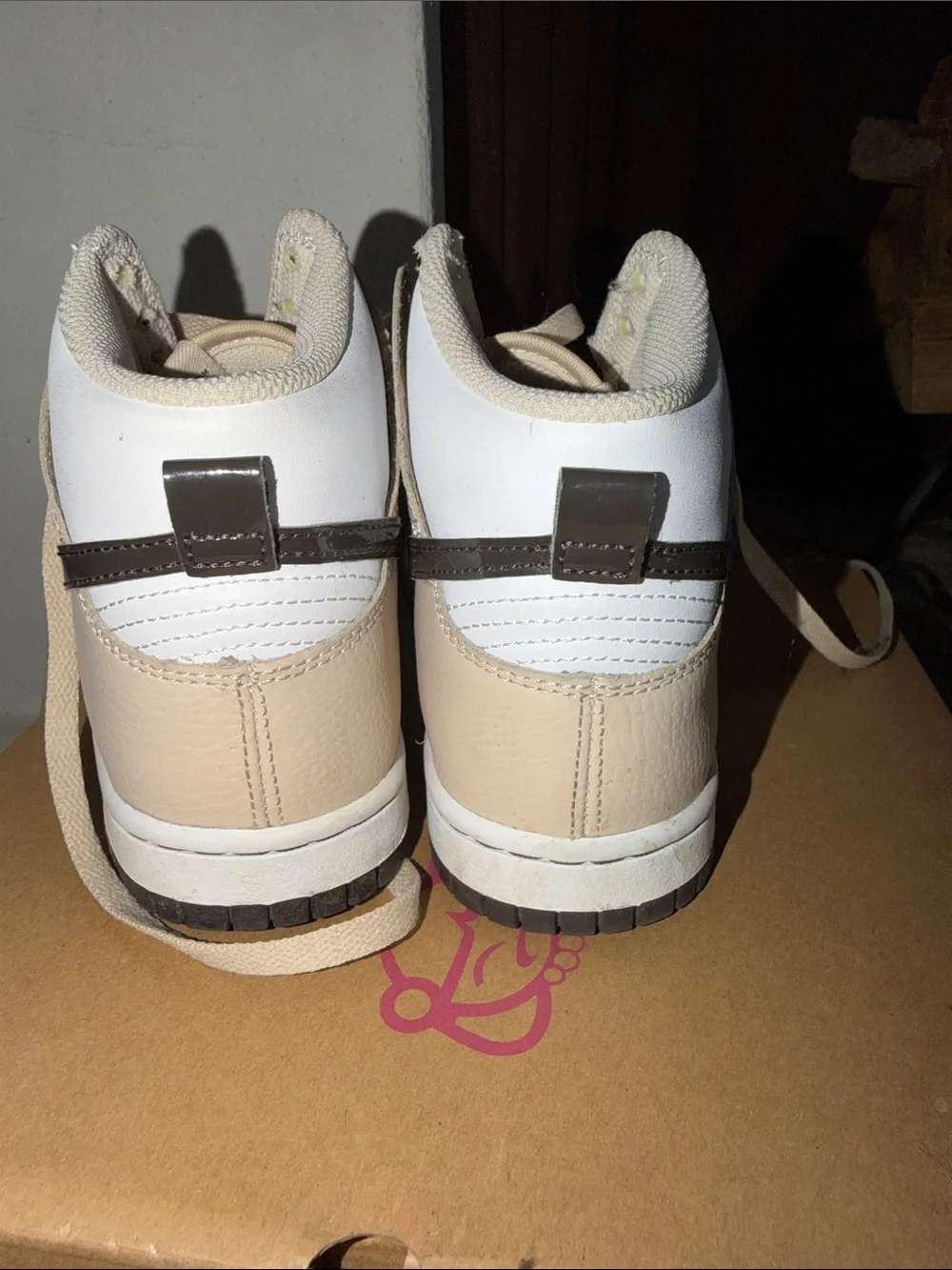Nike High-Top Sneakers in White, Beige and Black